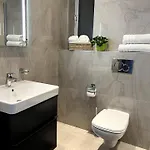 Xemxija 2bed Seafront - Fl 1 By Homely * Сент-Полс-Бей