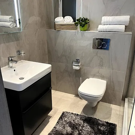 Xemxija 2bed Seafront - Fl 1 By Homely *