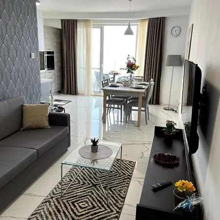 Apartment Xemxija 2bed Seafront - Fl 1 By Homely *